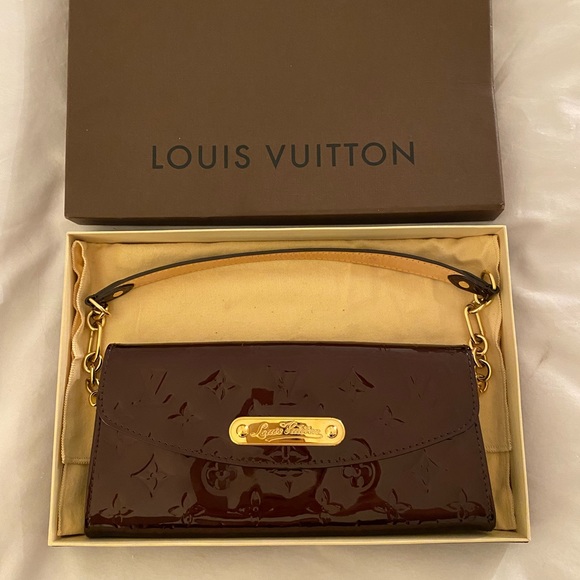 Louis Vuitton Vernis Sunset Blvd Clutch Amaranth - Picture 2 of 8